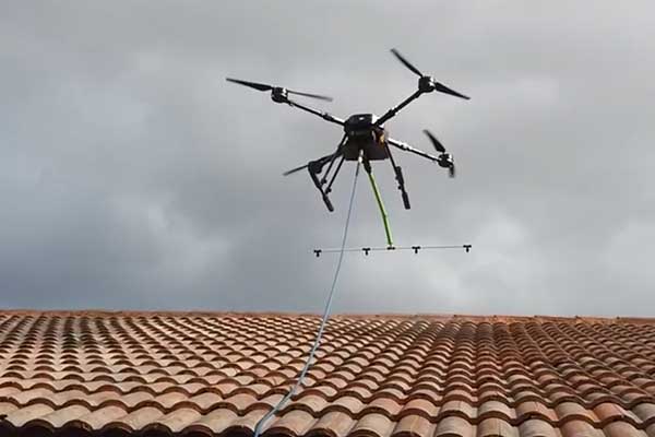 Démoussage Toiture par Drone 60 - Entreprise de démoussage de